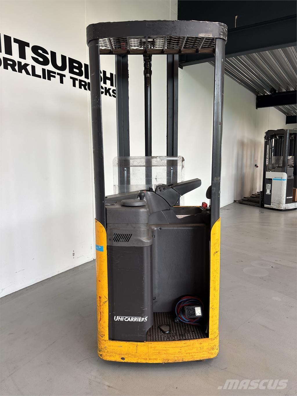 Atlet A160 Apiladores eléctricos autopropulsados