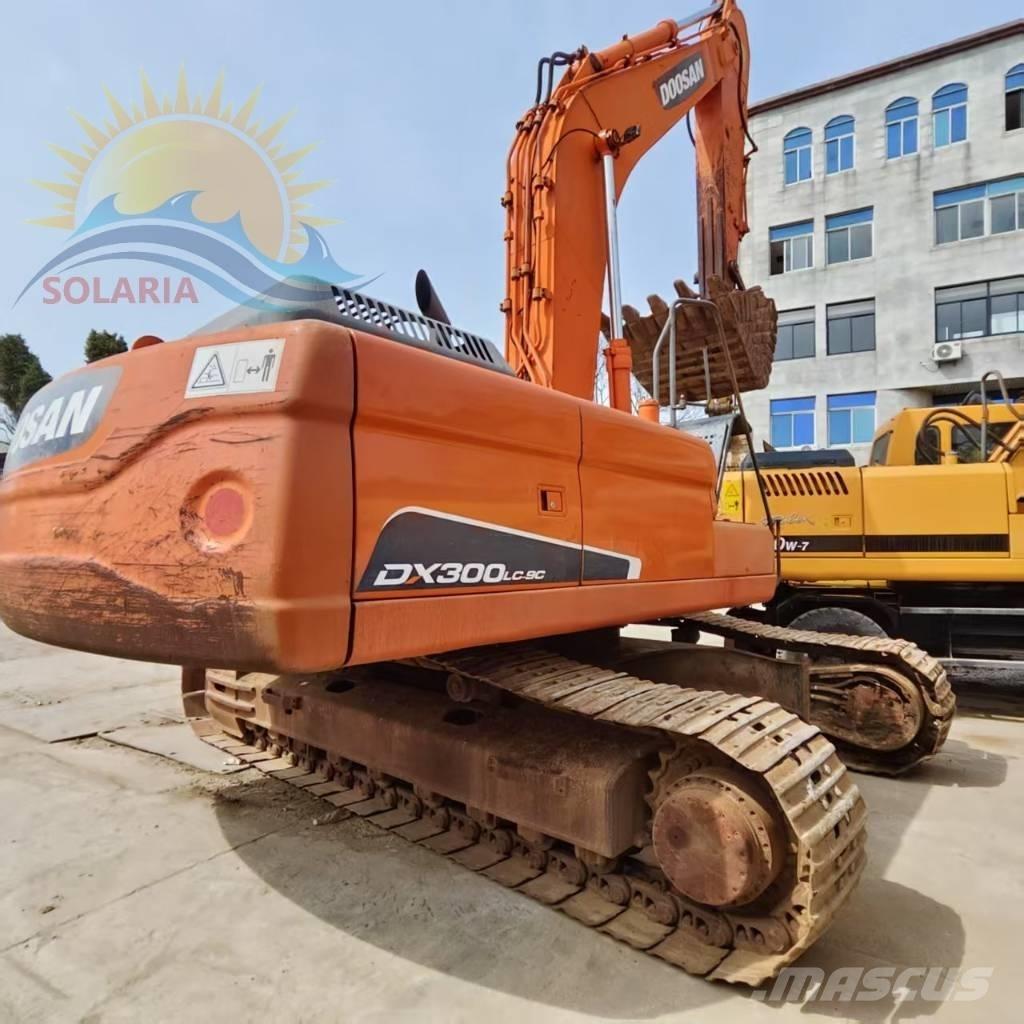 Doosan DX 300 LC Excavadoras de cadenas