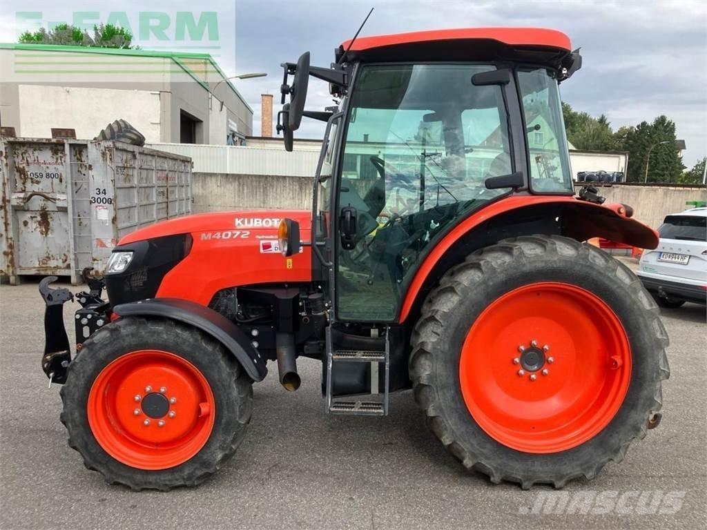 Kubota M4072 Tractores