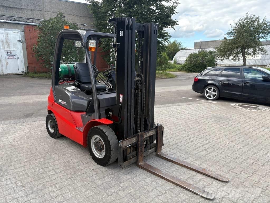 Manitou MI 25 G Carretillas LPG