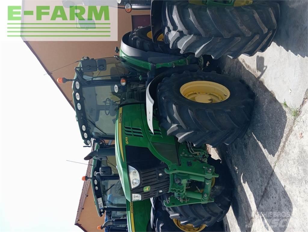 John Deere 6215R Tractores