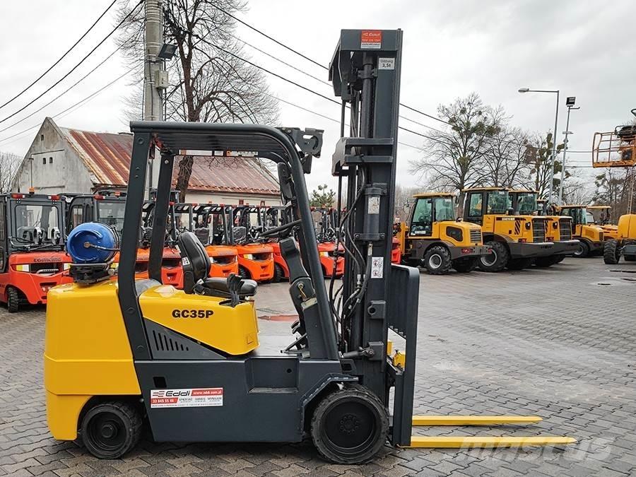 Doosan GC35P-3 Otras carretillas elevadoras