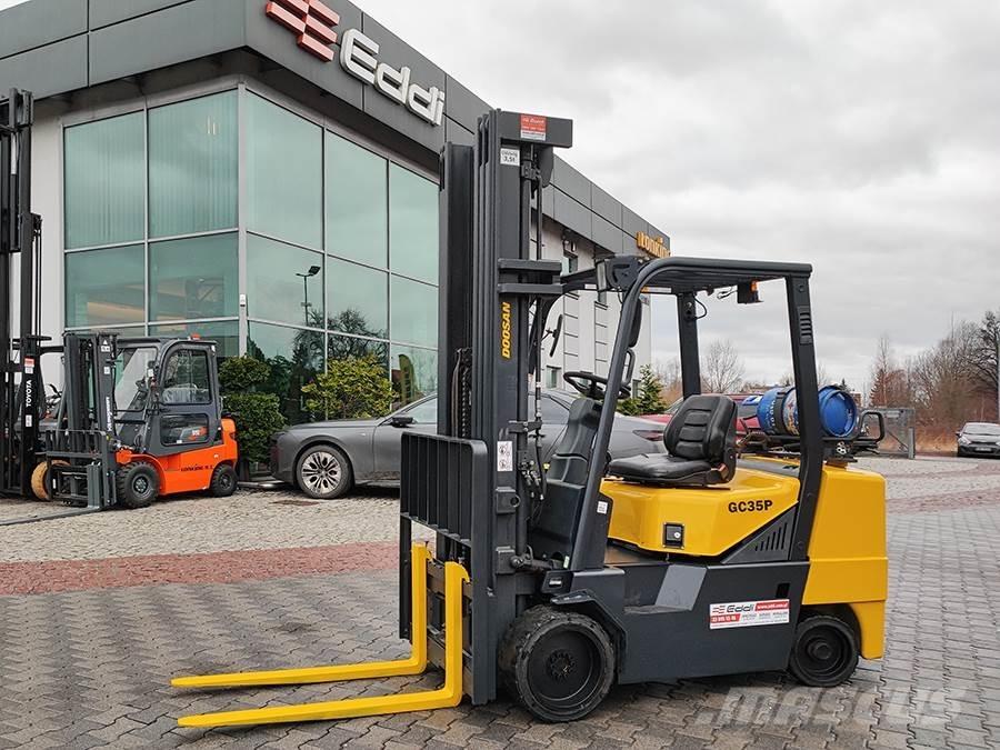Doosan GC35P-3 Otras carretillas elevadoras