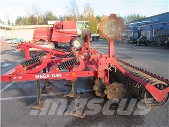 He-Va 3 m Mega-Dan Cultivadores