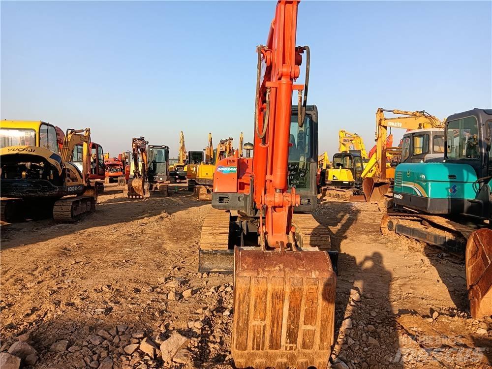 Doosan DH 60-7 Mini excavadoras < 7t