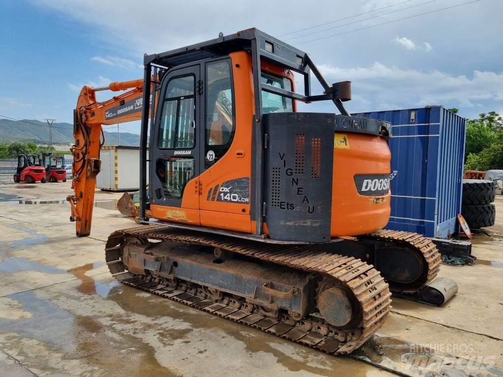 Doosan DX 140 LCR Excavadoras