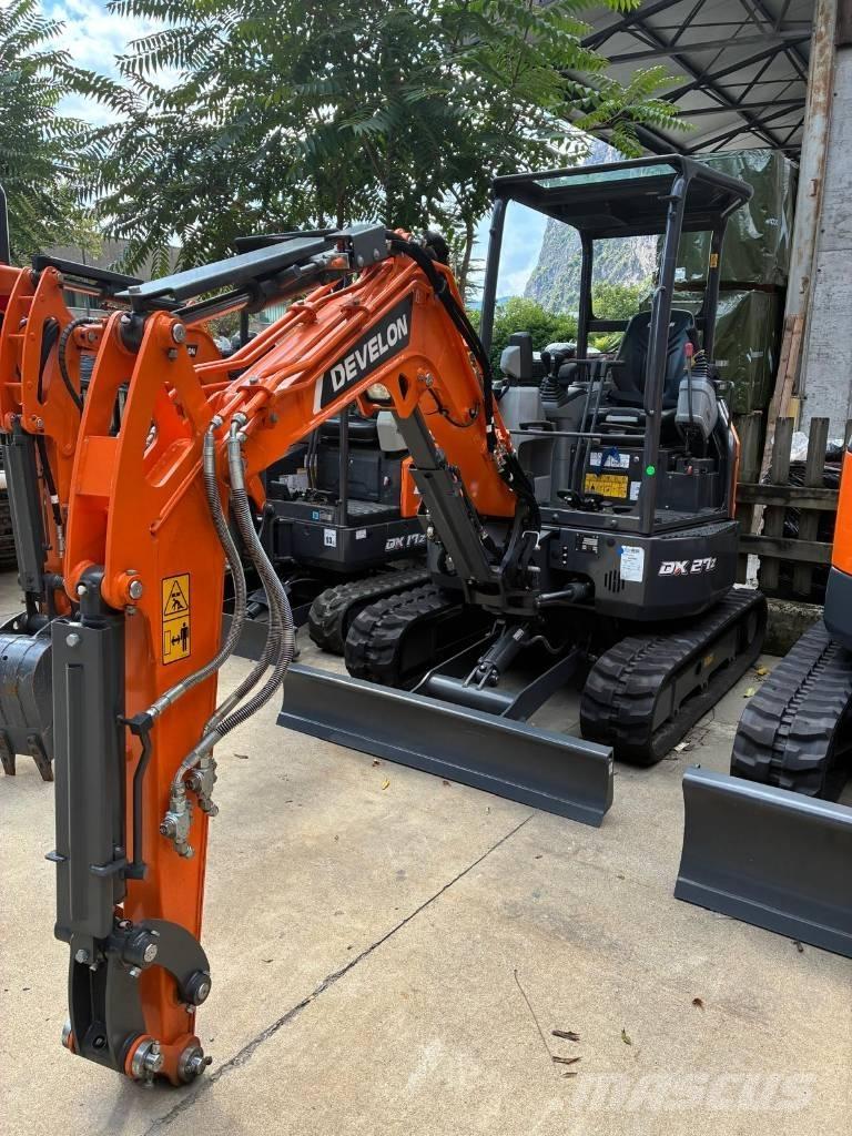 Develon DX 27 Z-7 Mini excavadoras < 7t