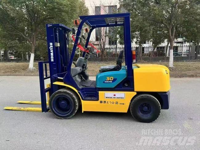 Komatsu FD 30 T-14 Carretillas diesel