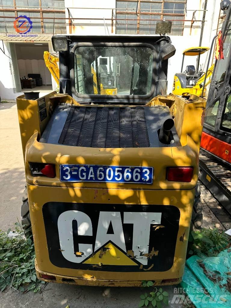 CAT 226 B Minicargadoras