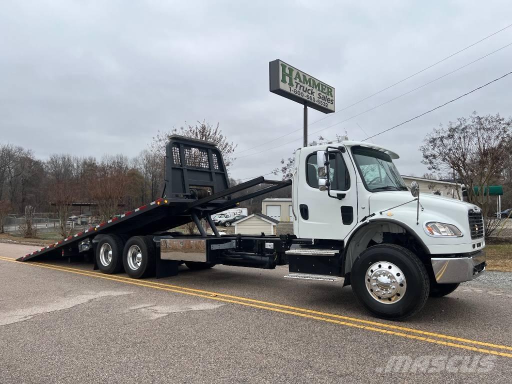 Freightliner M2 Grúas de vehículo