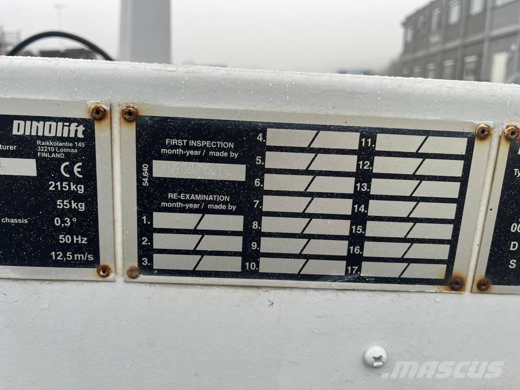 Dino 135 T Plataformas remolcables