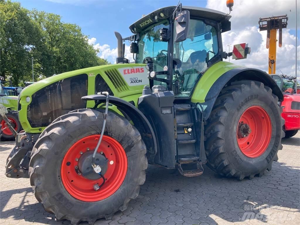 CLAAS Axion 920 Tractores