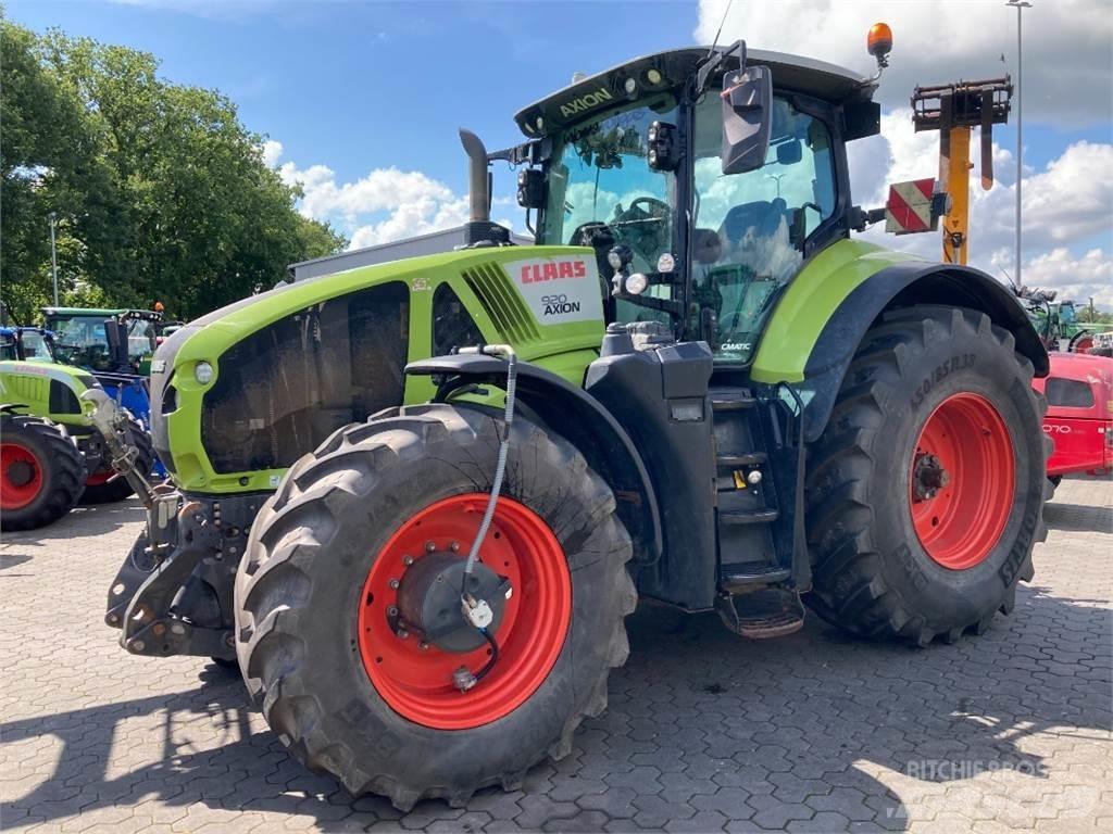 CLAAS Axion 920 Tractores