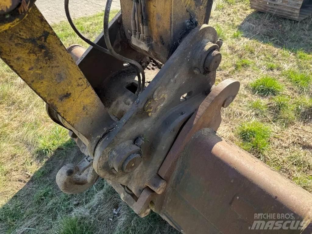 New Holland E215 Excavadoras de cadenas