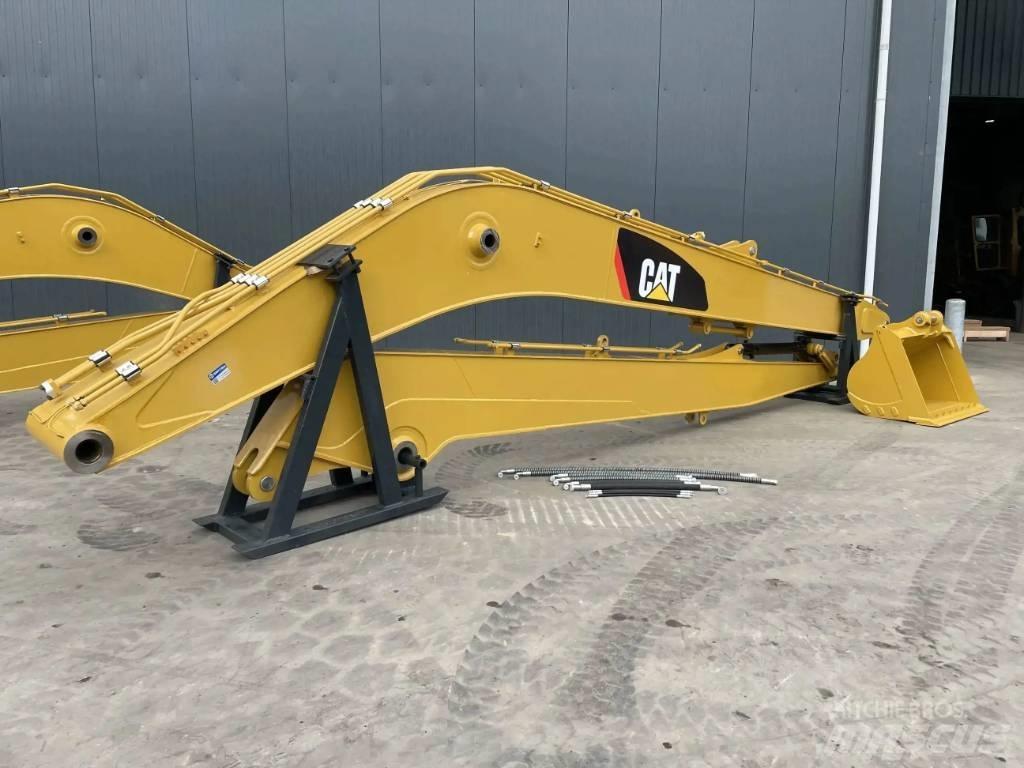 CAT 320D 15m Set Retroexcavadoras