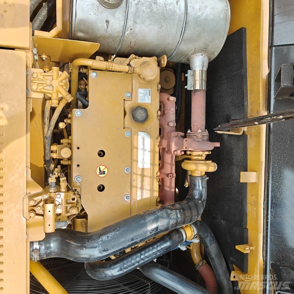 CAT 323 D L Excavadoras de cadenas