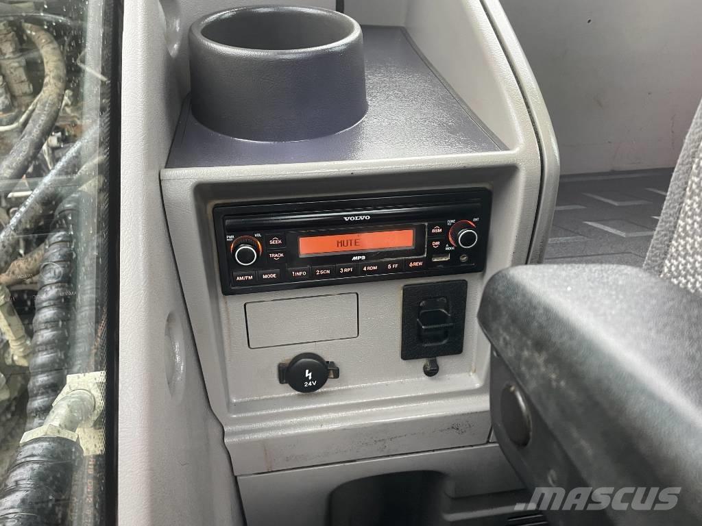 Volvo EC 140 EL Excavadoras de cadenas