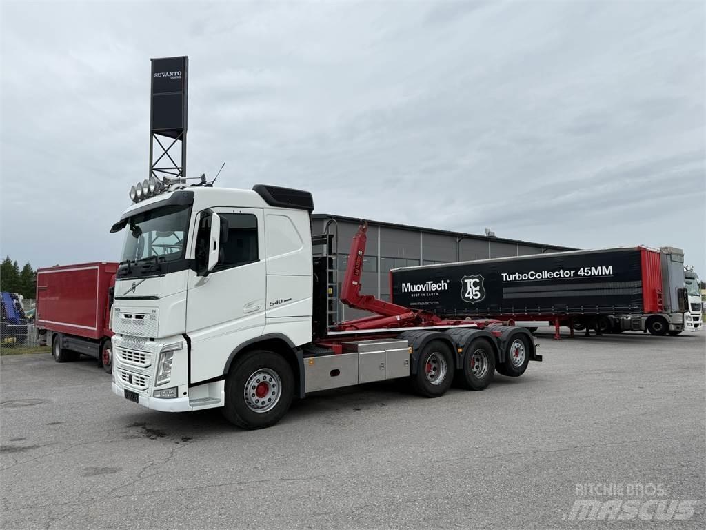Volvo FH 540 8X4 Camiones polibrazo