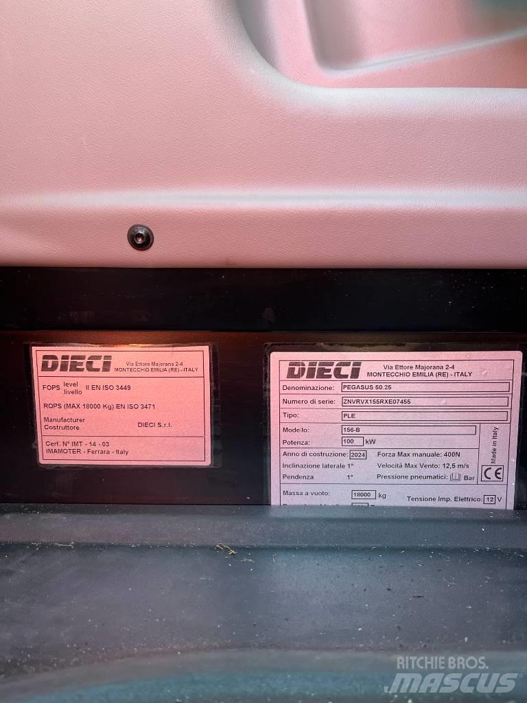 Dieci Pegaus 50.25 Carretillas telescópicas