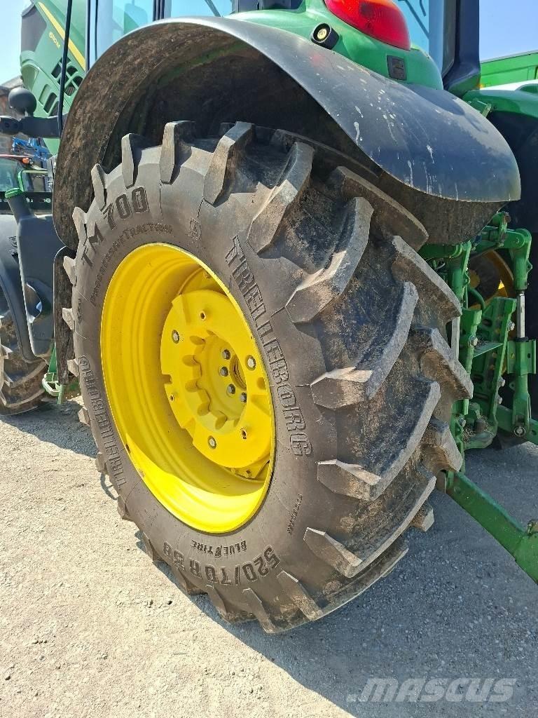 John Deere 6110M Tractores