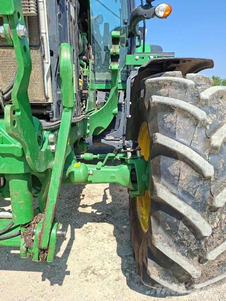 John Deere 6110M Tractores