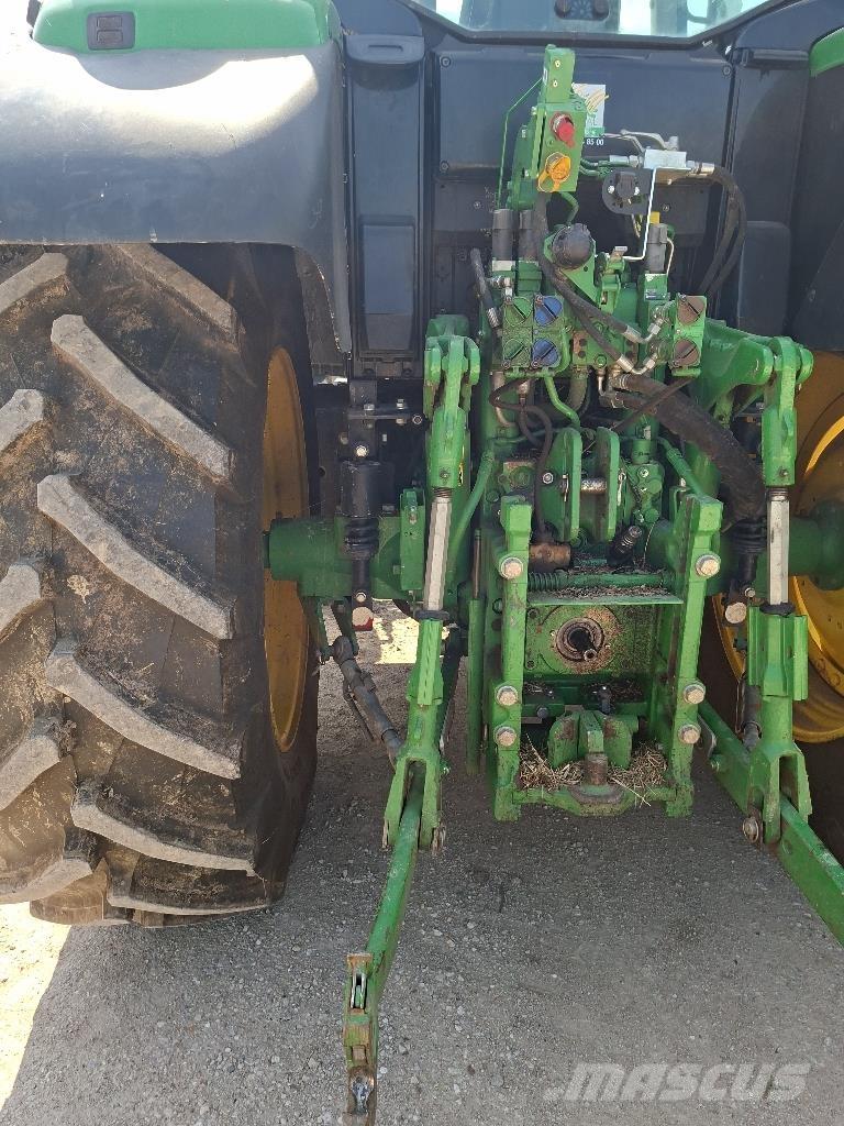 John Deere 6110M Tractores