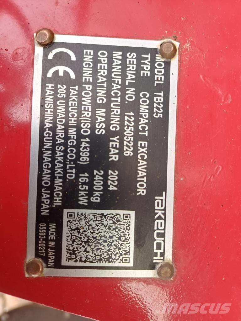 Takeuchi TB 225 Mini excavadoras < 7t
