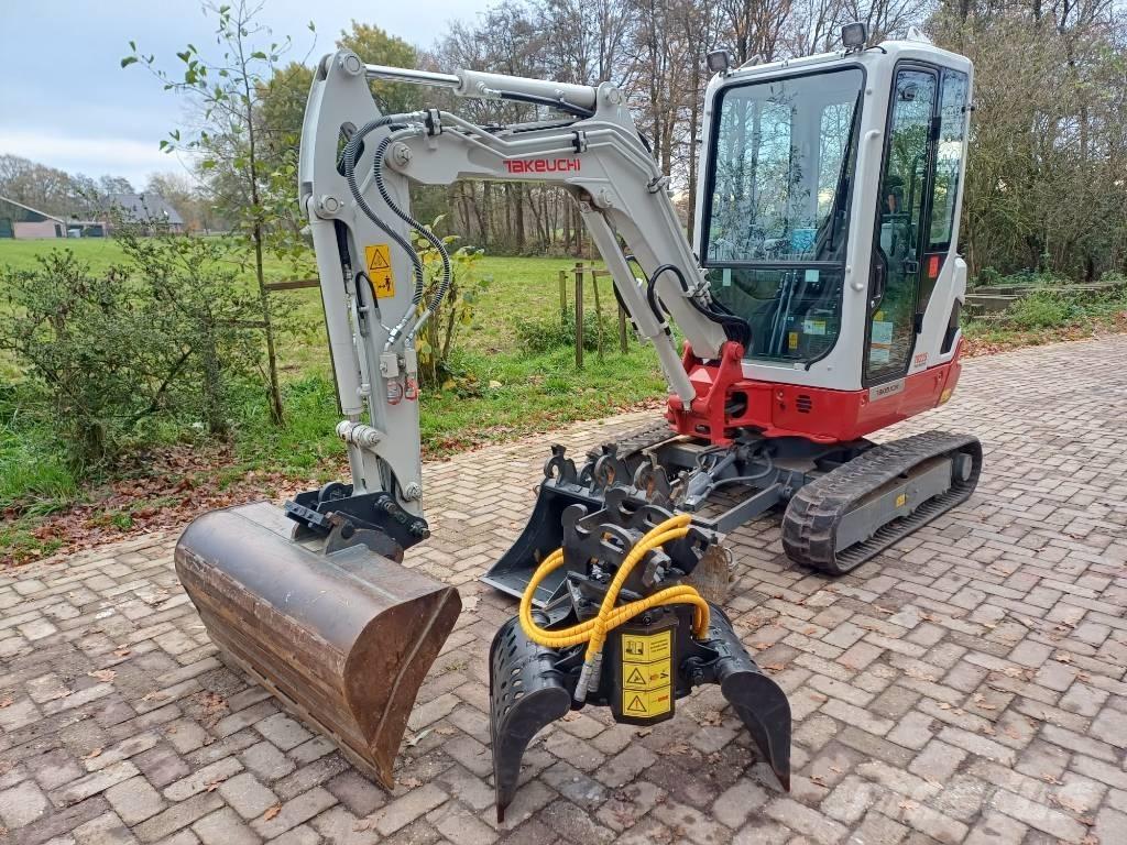 Takeuchi TB 225 Mini excavadoras < 7t