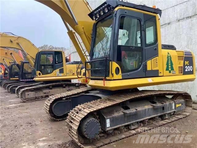Komatsu PC 200-8 Excavadoras de cadenas