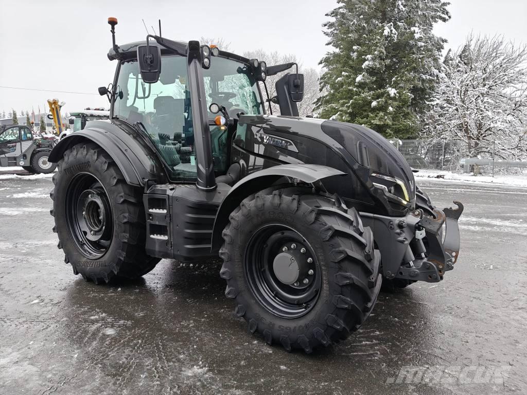 Valtra T 255 Versu Tractores