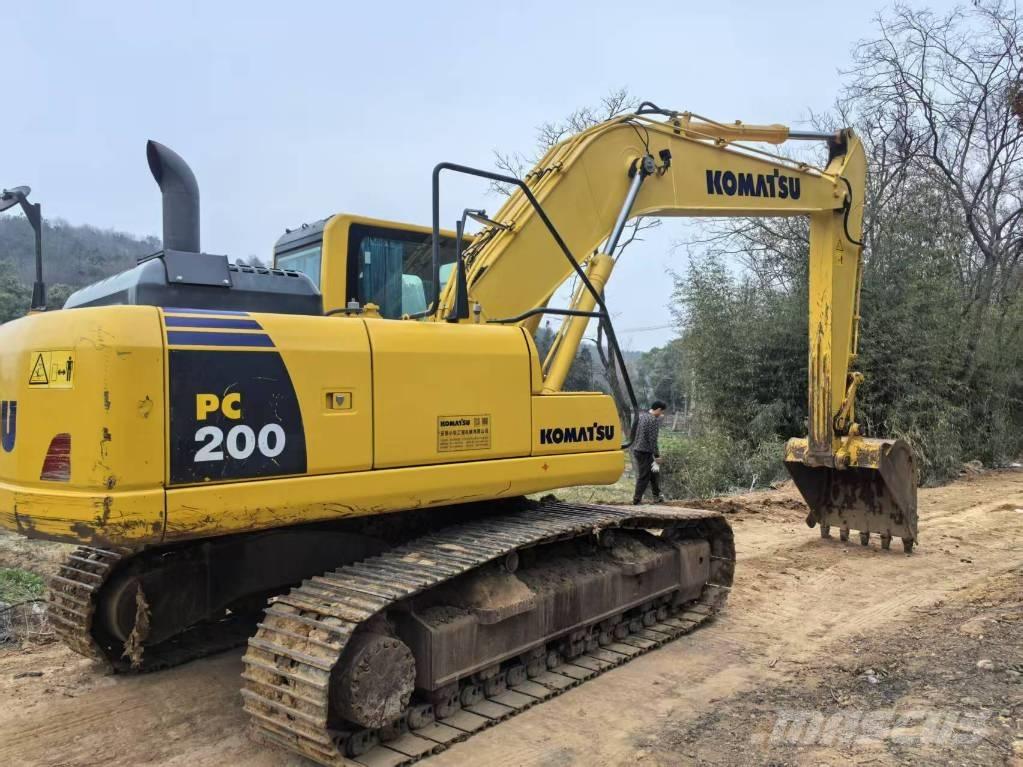 Komatsu PC 200-8 Excavadoras 7t - 12t