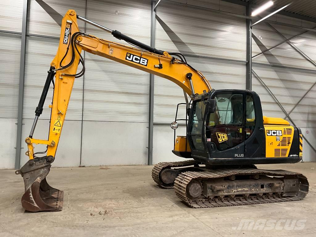 JCB JS 130 LC Excavadoras de cadenas