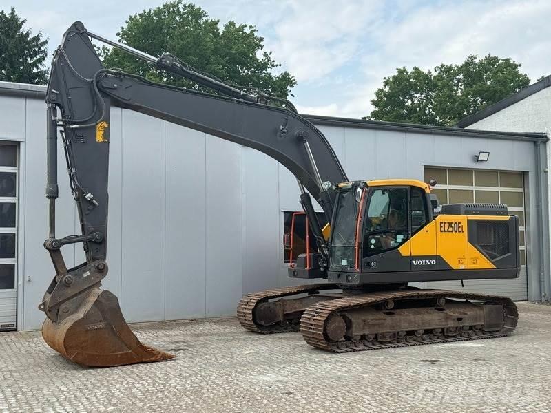 Volvo EC 250 EL Excavadoras de cadenas