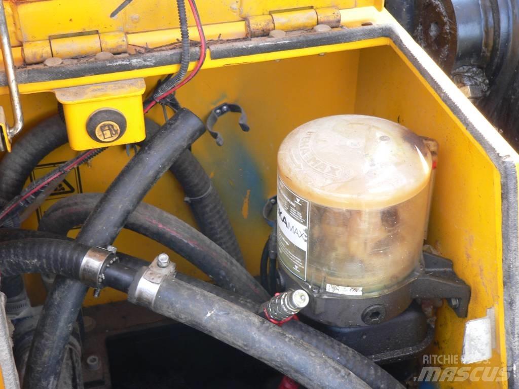 JCB JS 131LC+ Excavadoras de cadenas