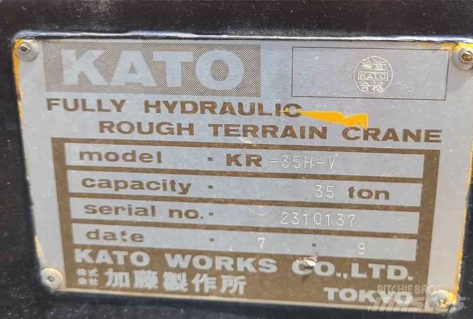 Kato KR35H-V Grúas autopropulsadas