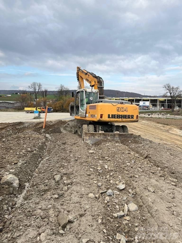 Liebherr A-904 900 Excavadoras de ruedas