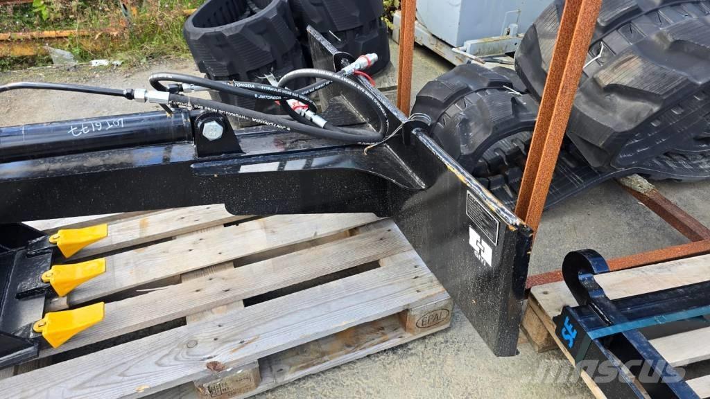  Grävarm Avant bobcat Minicargadoras