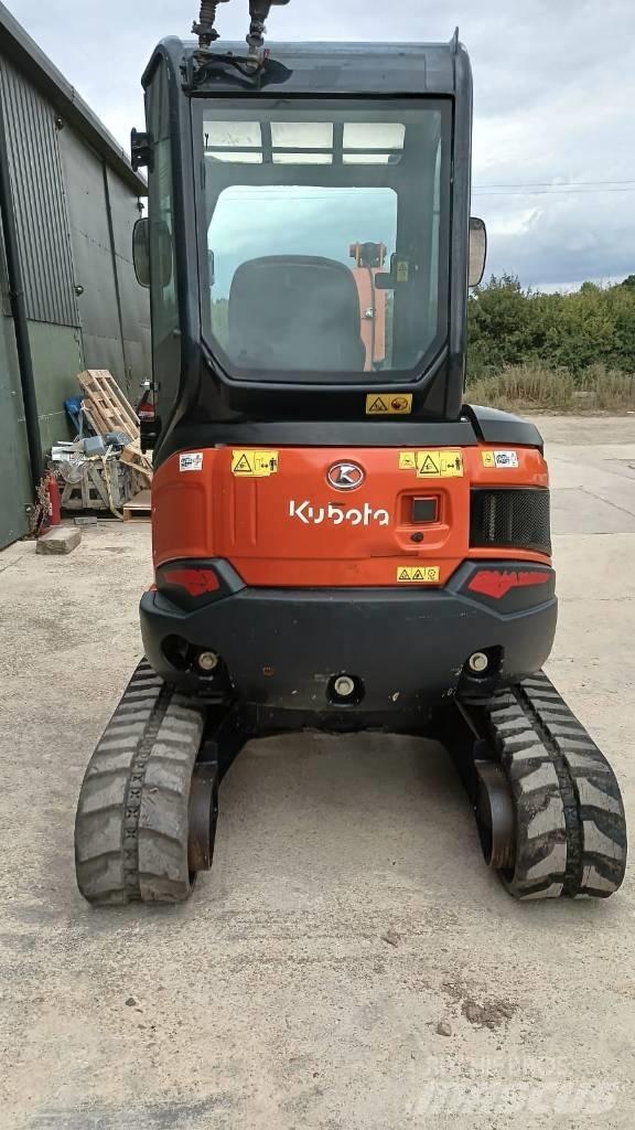 Kubota U 27-4 Mini excavadoras < 7t