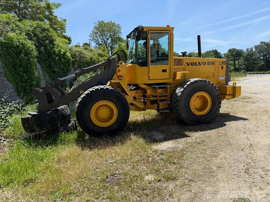Volvo L90B Cargadoras sobre ruedas