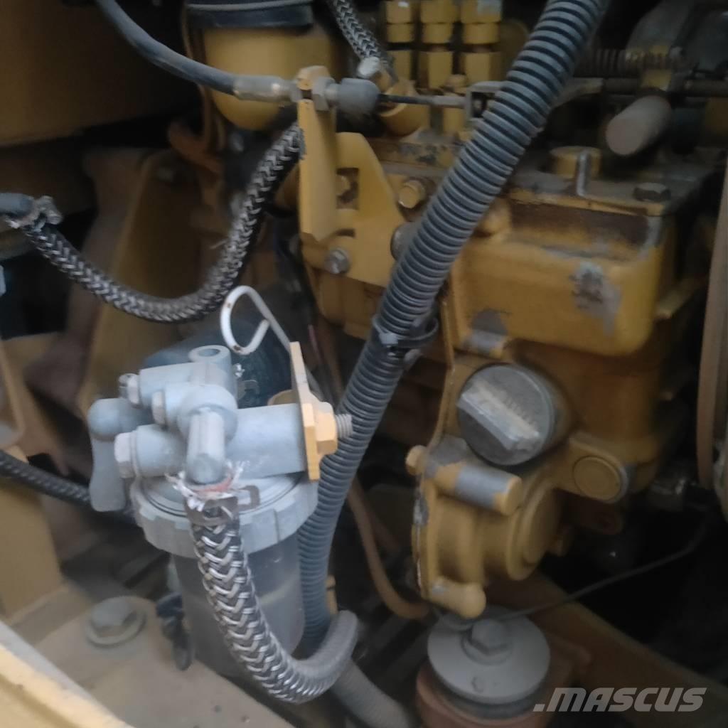 CAT 302CR Mini excavadoras < 7t