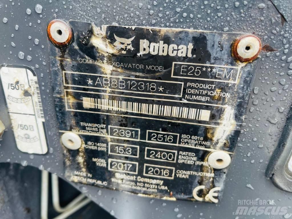 Bobcat E 25 Mini excavadoras < 7t