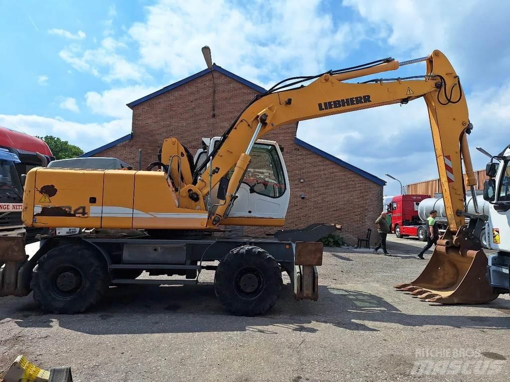 Liebherr A904C Excavadoras de ruedas