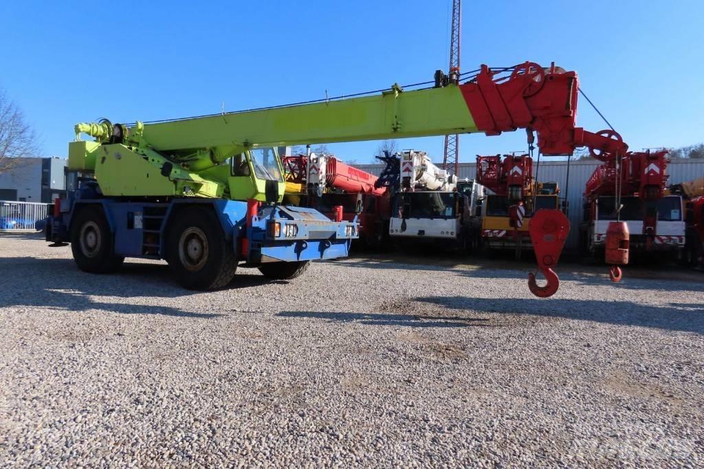 Tadano TR 250 E Grúas autopropulsadas