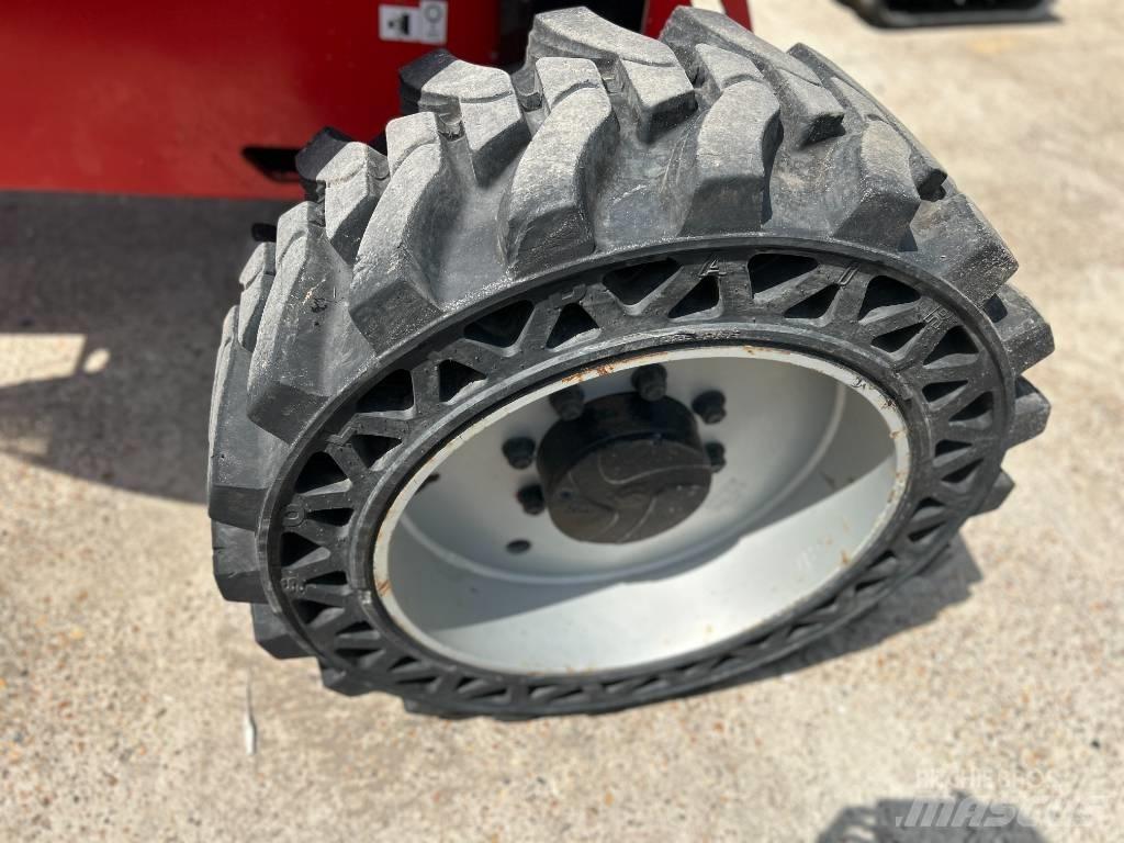 Manitou 200 ATJ RC Plataforma de trabajo articulada
