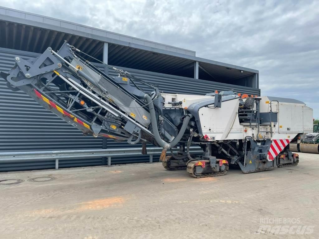 Wirtgen W 210 Máquinas moledoras de asfalto en frío