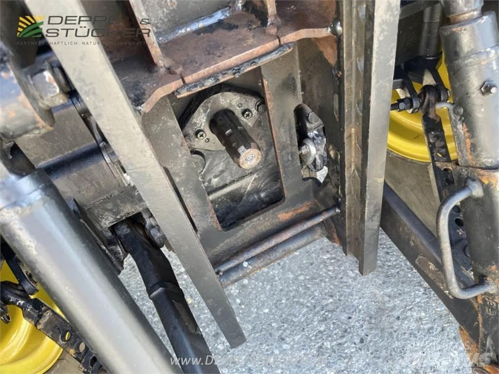John Deere 3320 Tractores compactos