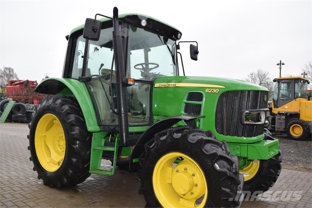 John Deere 6230 Tractores