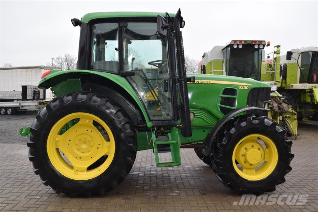 John Deere 6230 Tractores