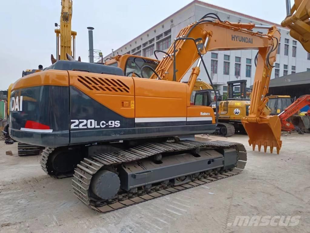Hyundai 220LC-9S Excavadoras de cadenas