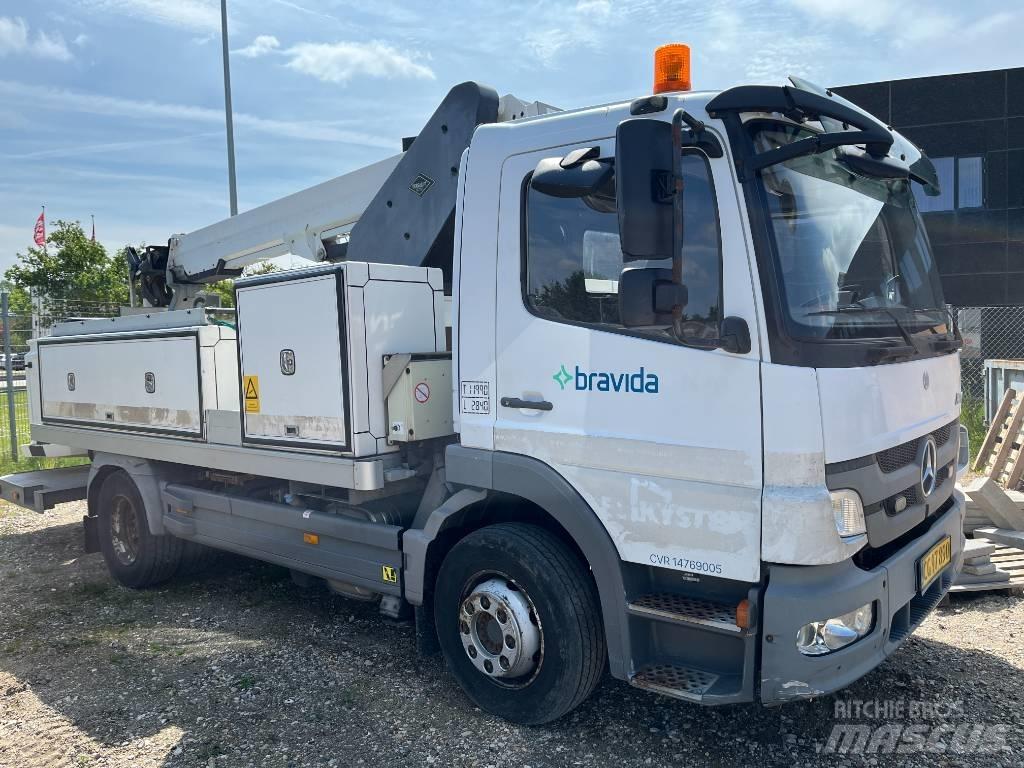 VERSALIFT VT-54-LF Plataformas sobre camión